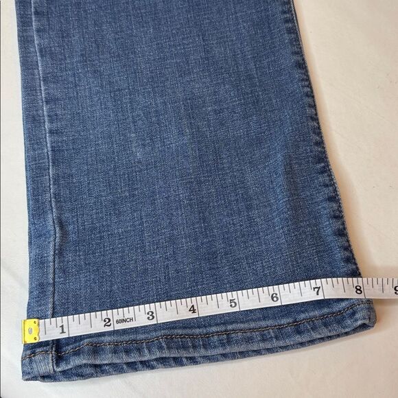Levi’s Midrise Straight Leg Jeans, Size 18W, NWT - Picture 6 of 8
